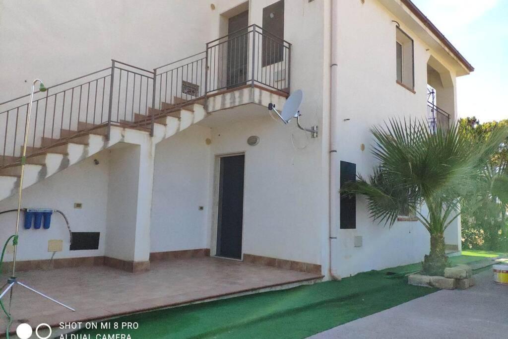 Sul Mare Con Spiaggetta Privata Vicino A Cefalu. Apartment Buonfornello Exterior photo