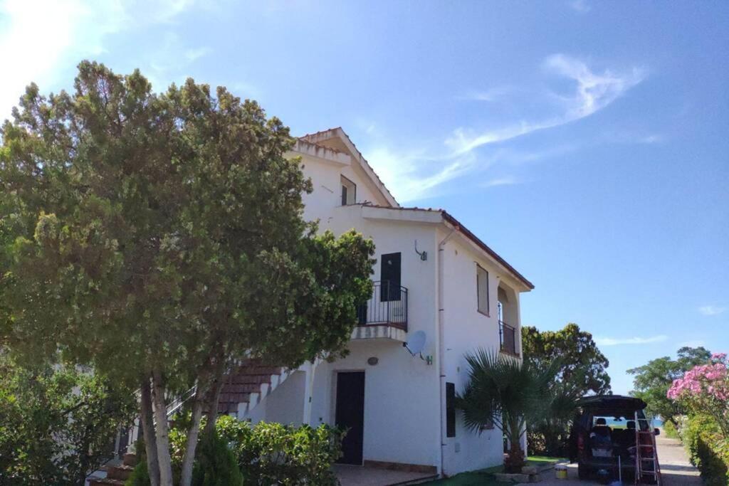 Sul Mare Con Spiaggetta Privata Vicino A Cefalu. Apartment Buonfornello Exterior photo